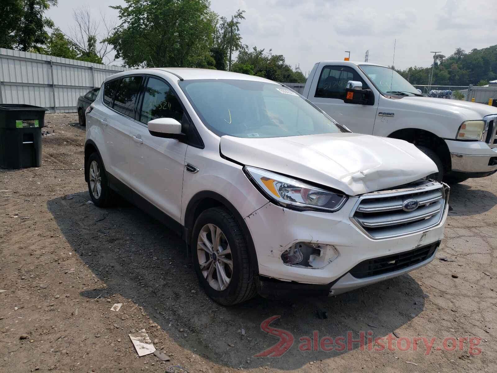 1FMCU9GD7HUE00619 2017 FORD ESCAPE