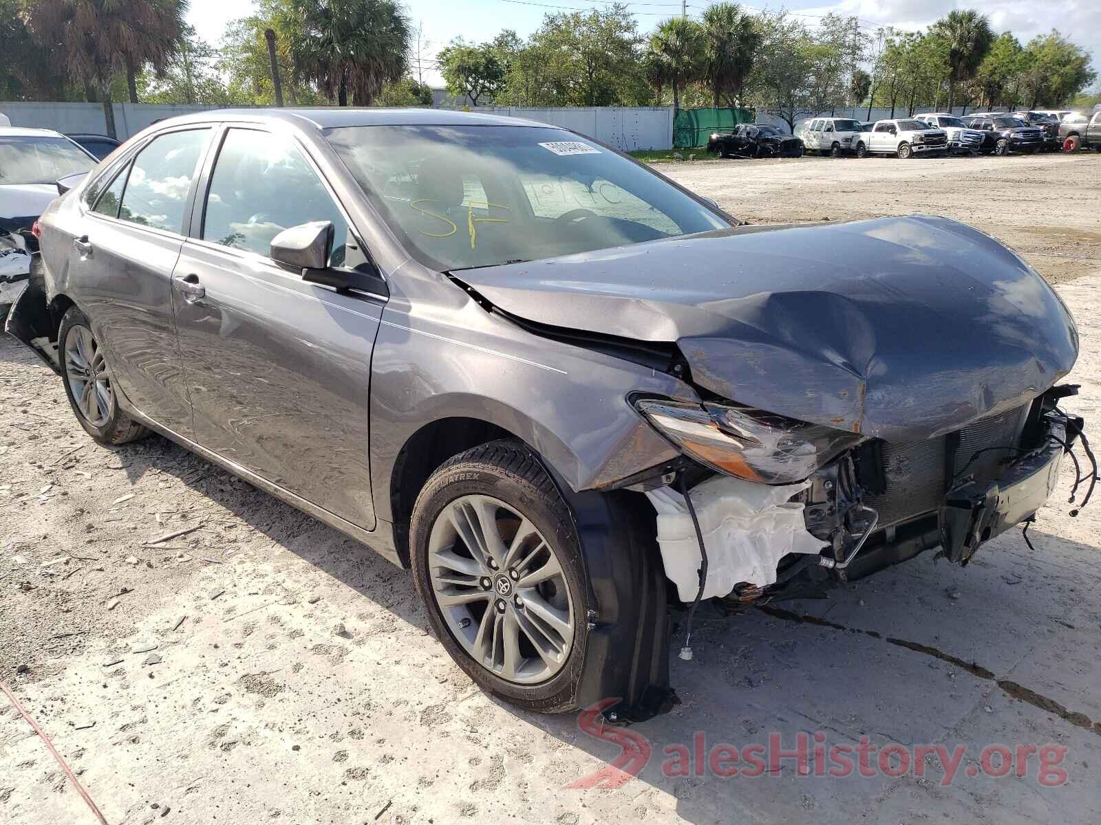 4T1BF1FK2HU813068 2017 TOYOTA CAMRY