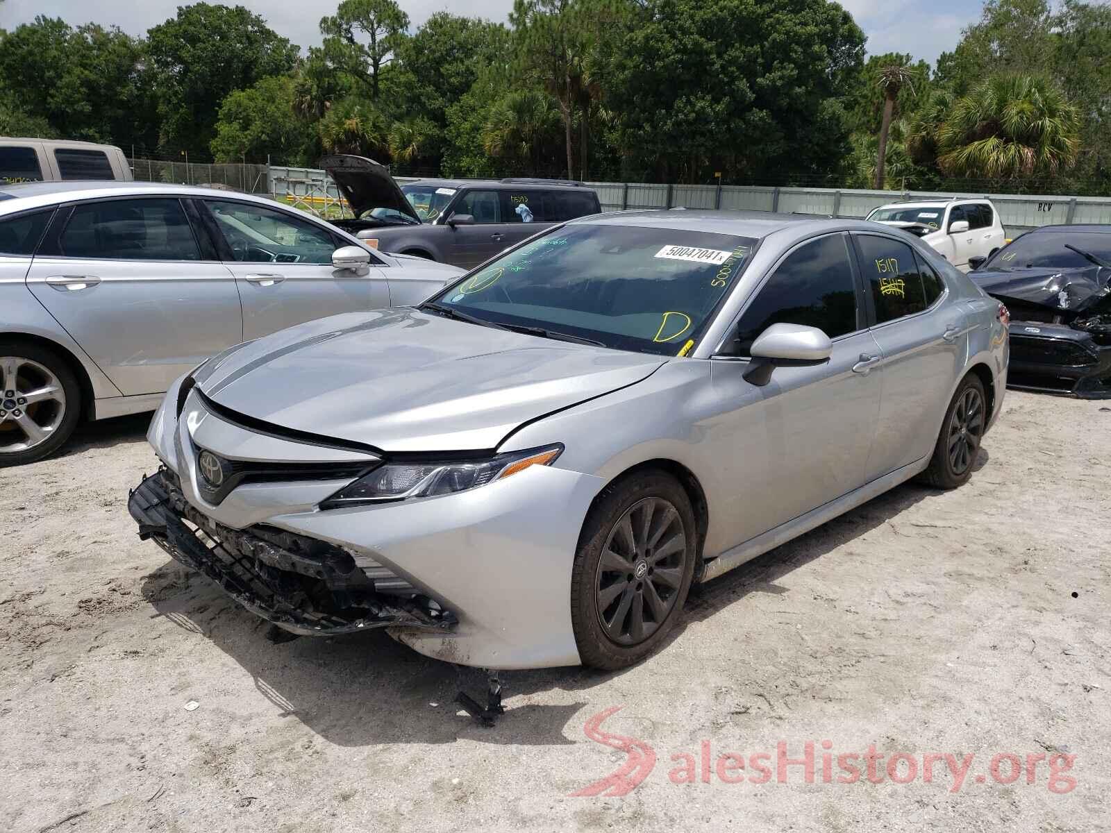 4T1B11HK6JU661264 2018 TOYOTA CAMRY