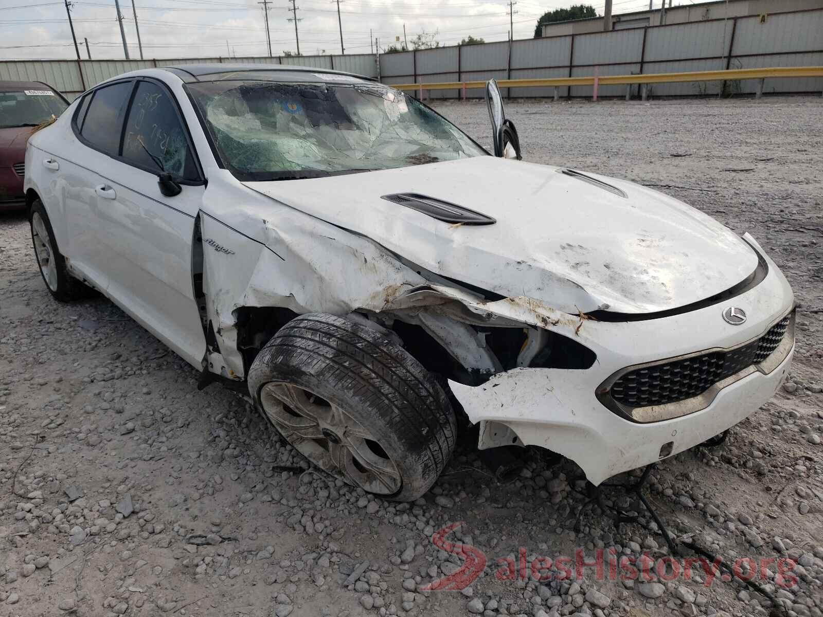 KNAE55LC5J6020749 2018 KIA STINGER