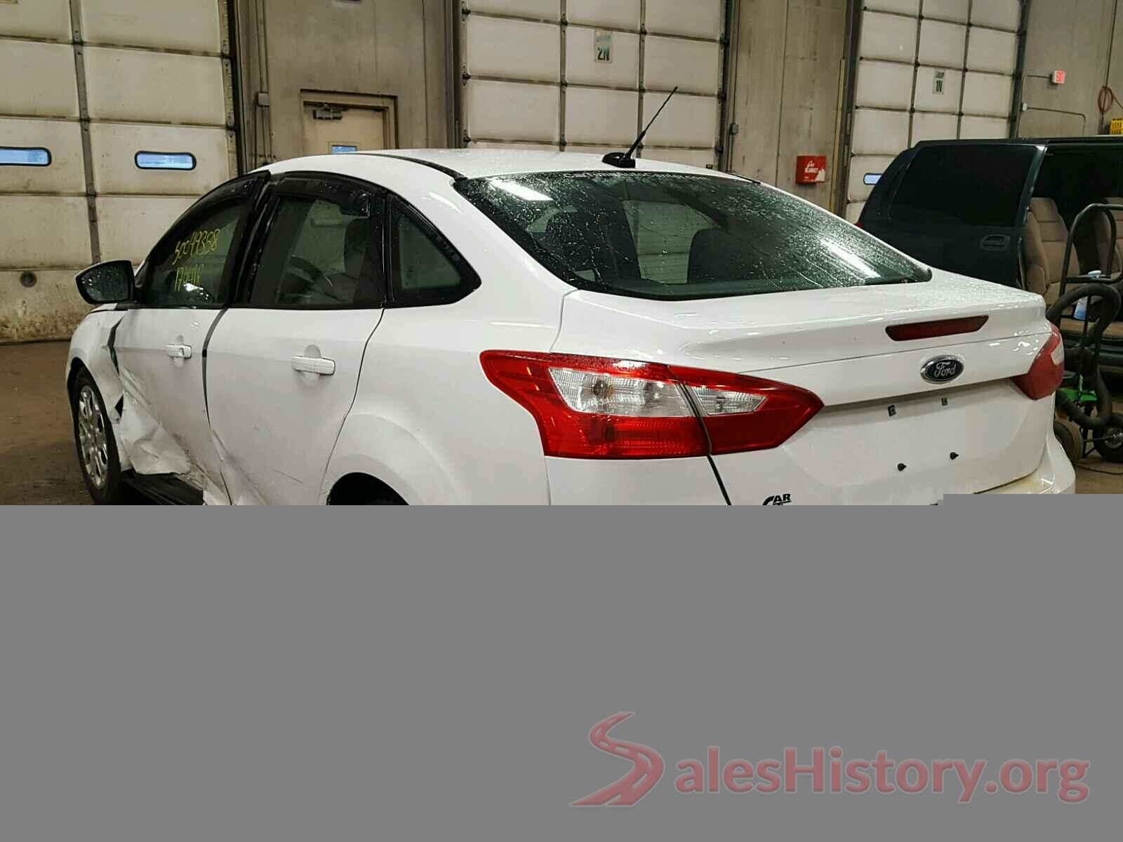 1FAHP3F22CL284927 2012 FORD FOCUS SE