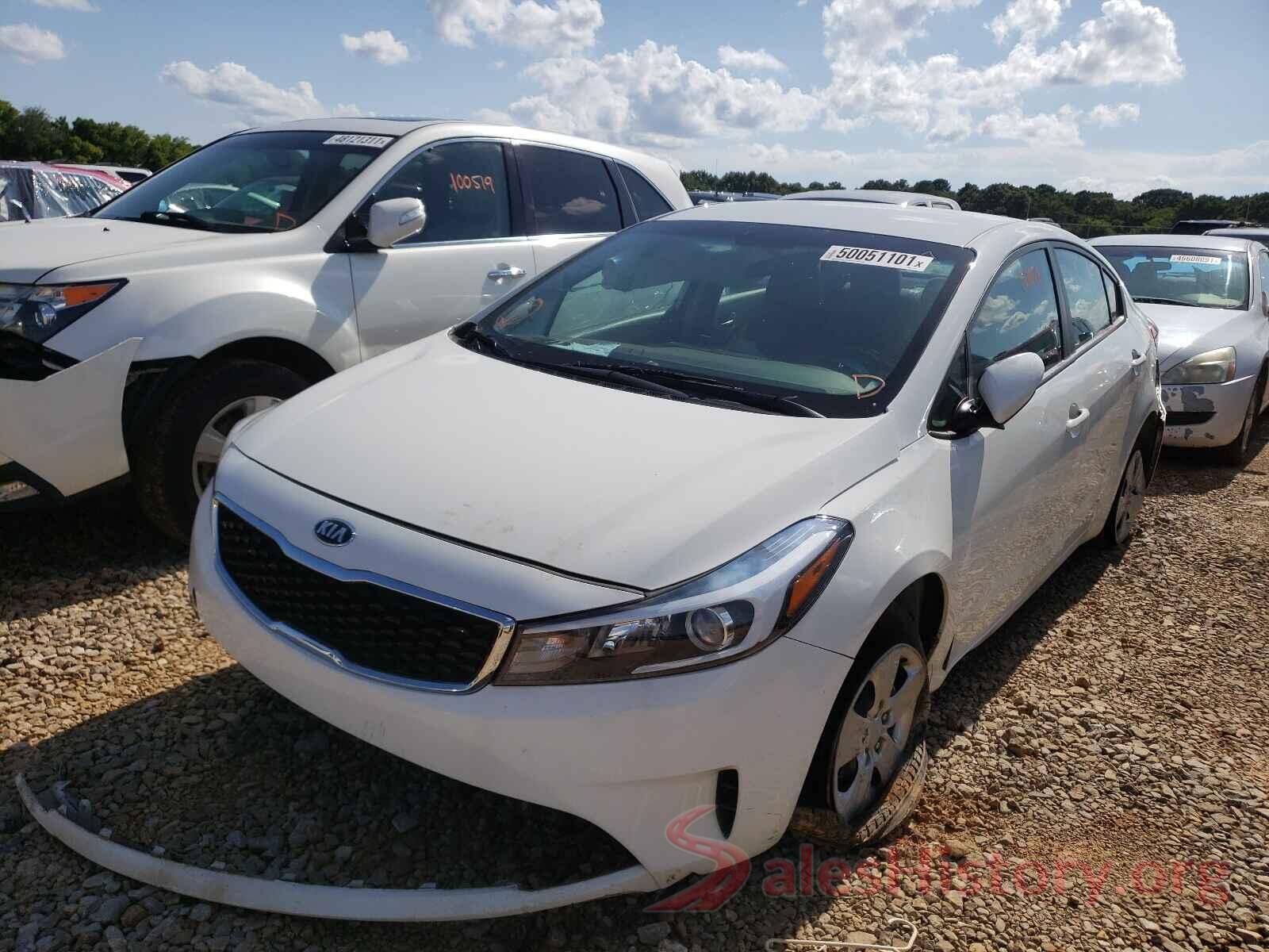 3KPFK4A75JE275444 2018 KIA FORTE