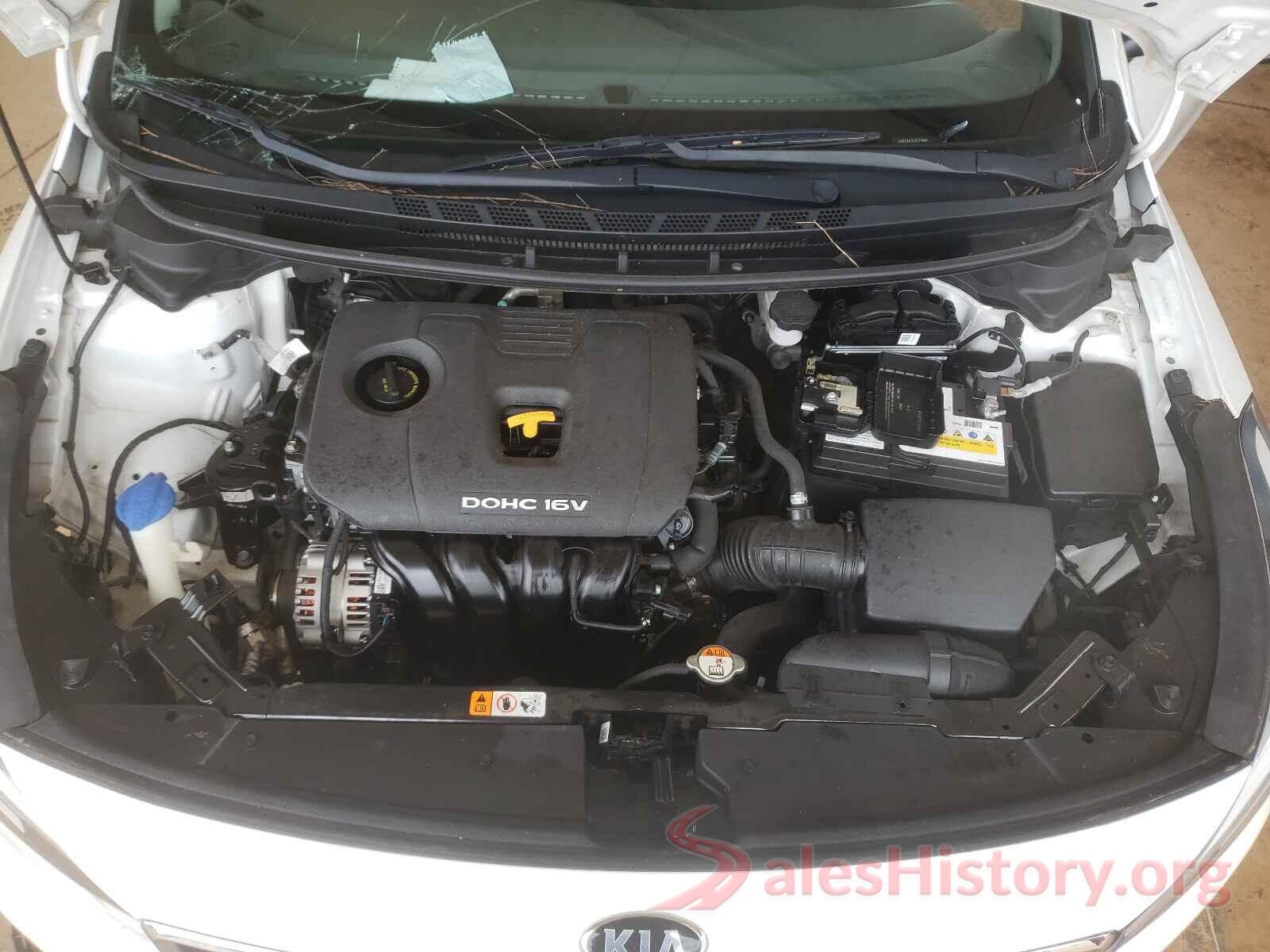 3KPFK4A75JE275444 2018 KIA FORTE