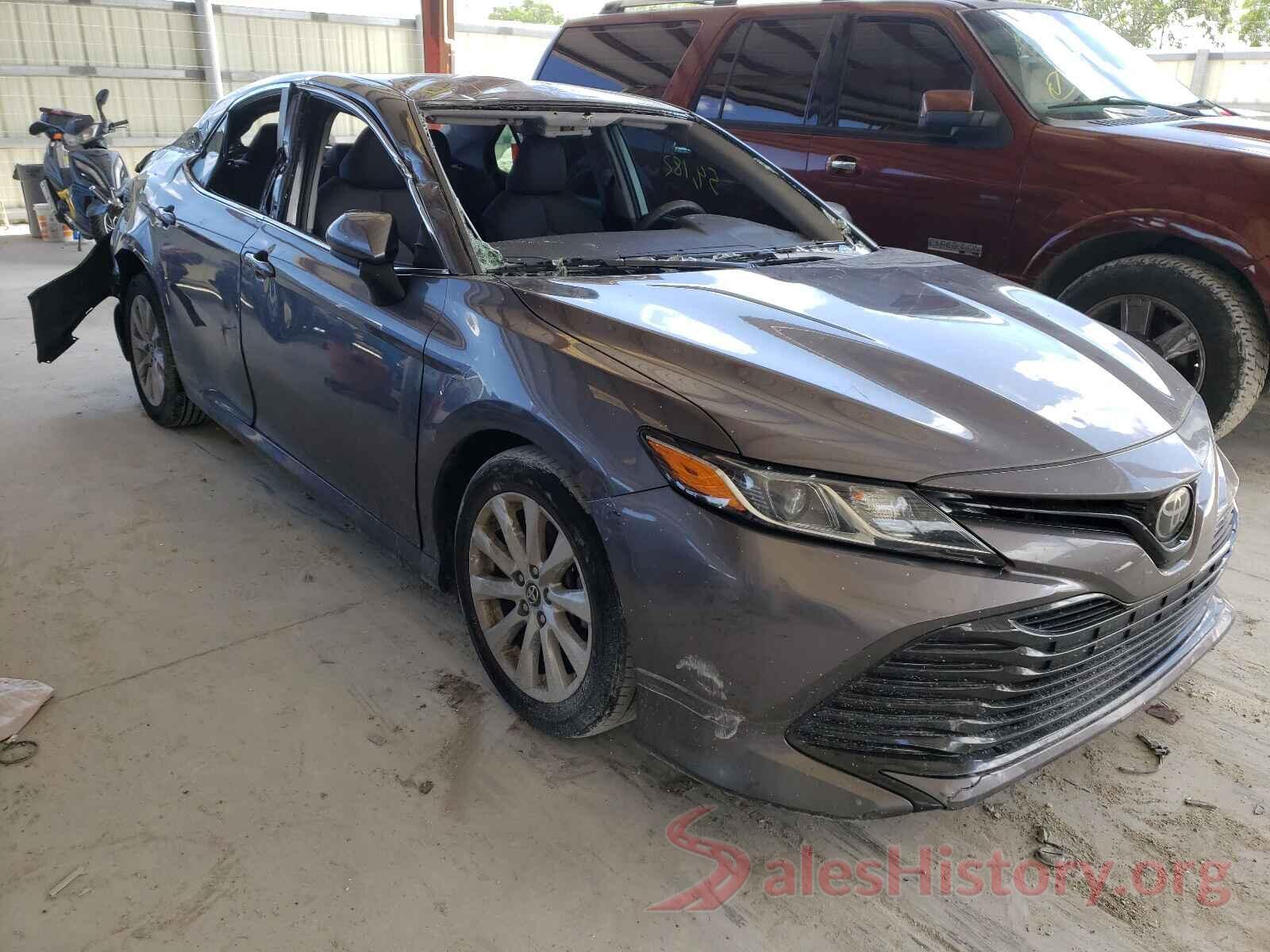 4T1B11HK4JU045871 2018 TOYOTA CAMRY