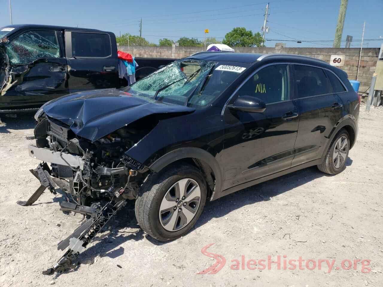 KNDCB3LC6L5419864 2020 KIA NIRO