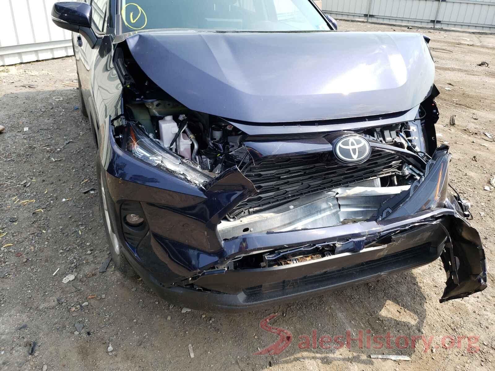 2T3P1RFVXMW208634 2021 TOYOTA RAV4