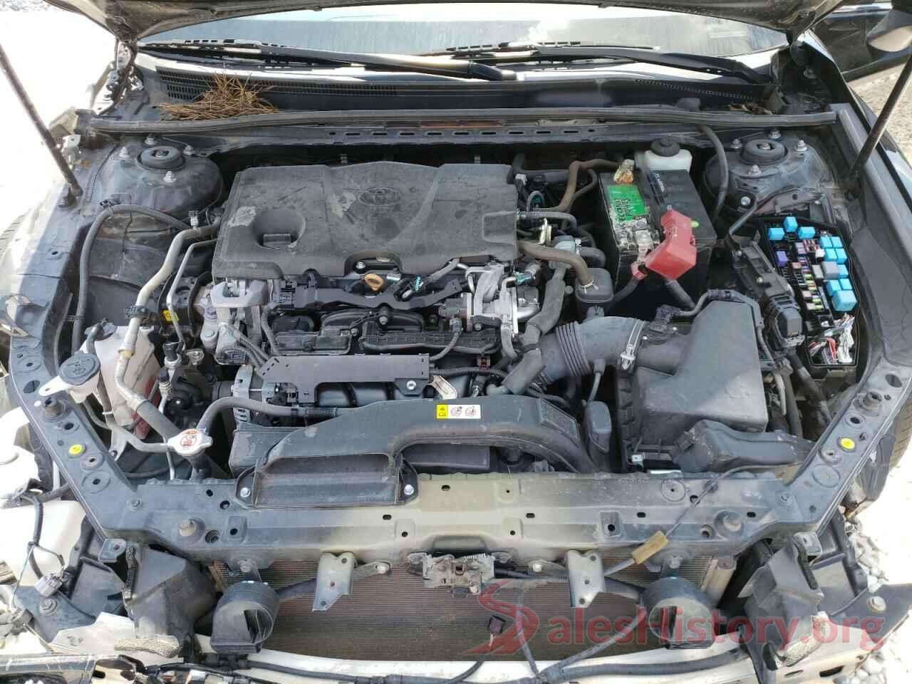 4T1B11HK0JU093982 2018 TOYOTA CAMRY