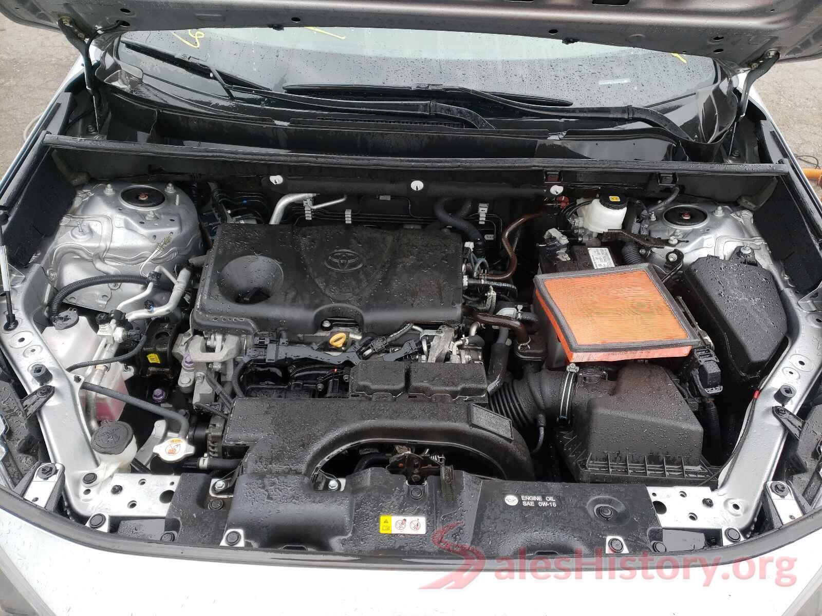 2T3F1RFV1KW007469 2019 TOYOTA RAV4