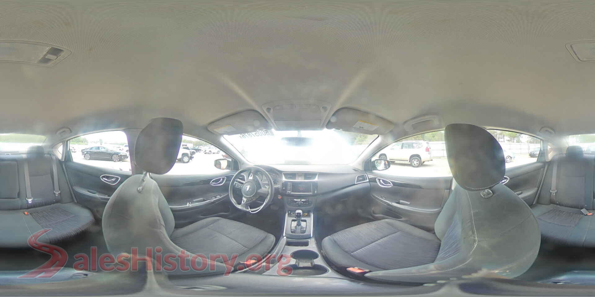 2019 NISSAN SENTRA VIN 3N1AB7AP4KY319738, damage close-up