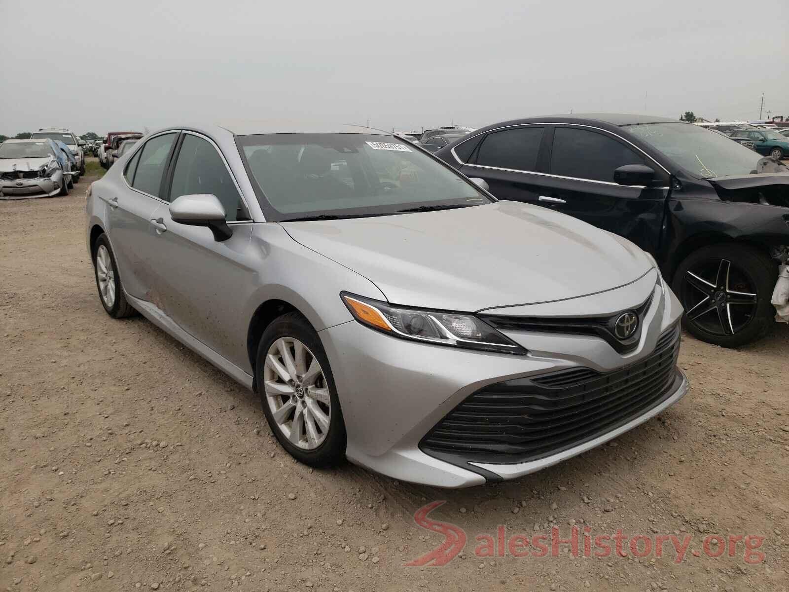 4T1B11HK4JU123159 2018 TOYOTA CAMRY