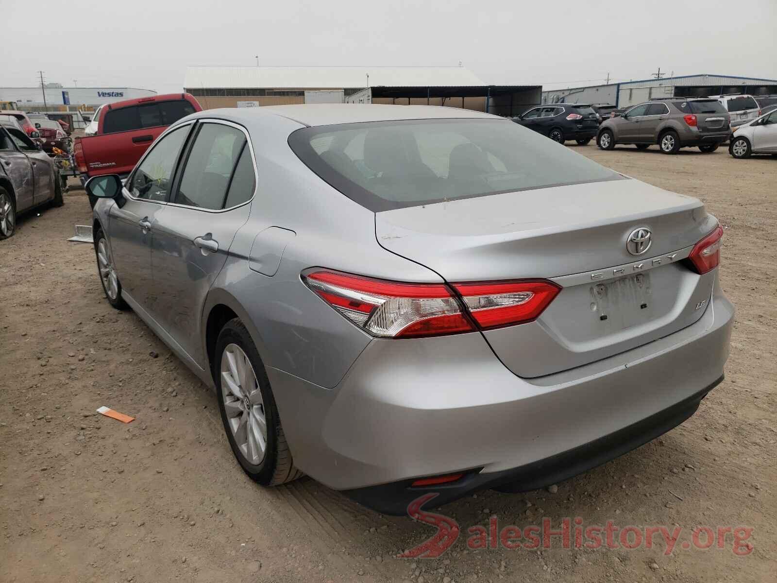 4T1B11HK4JU123159 2018 TOYOTA CAMRY