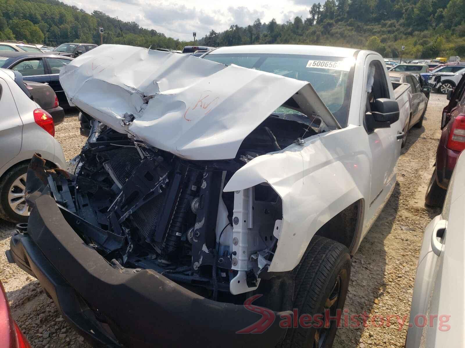 1GCNKNEH8JZ173693 2018 CHEVROLET SILVERADO