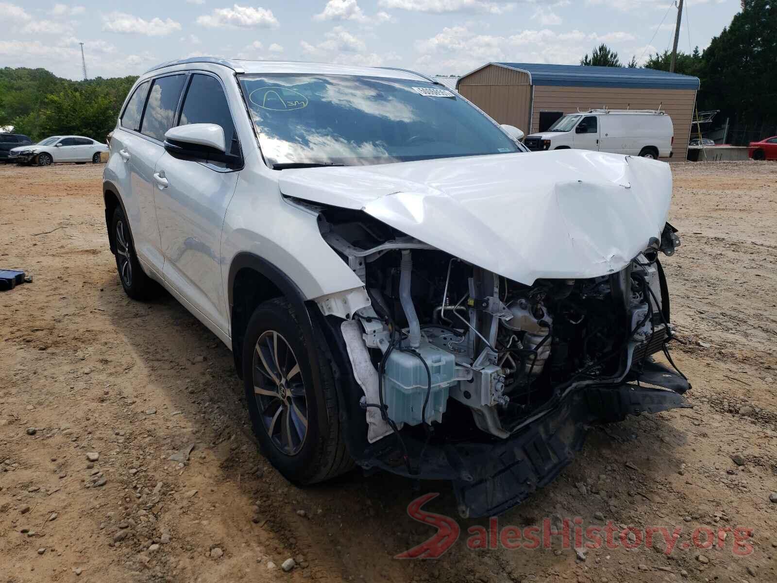 5TDJZRFHXHS483484 2017 TOYOTA HIGHLANDER