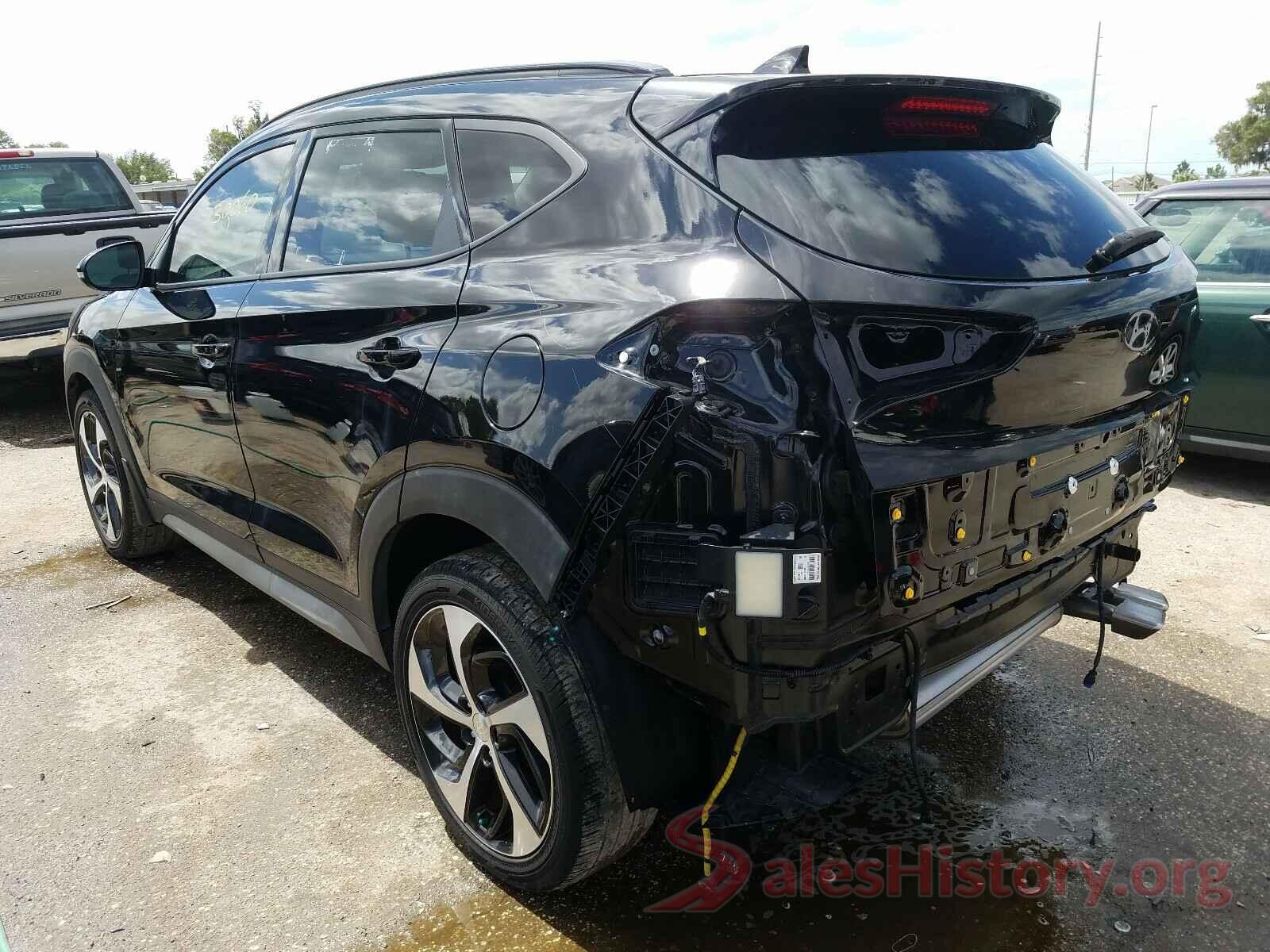 KM8J33A29JU688552 2018 HYUNDAI TUCSON