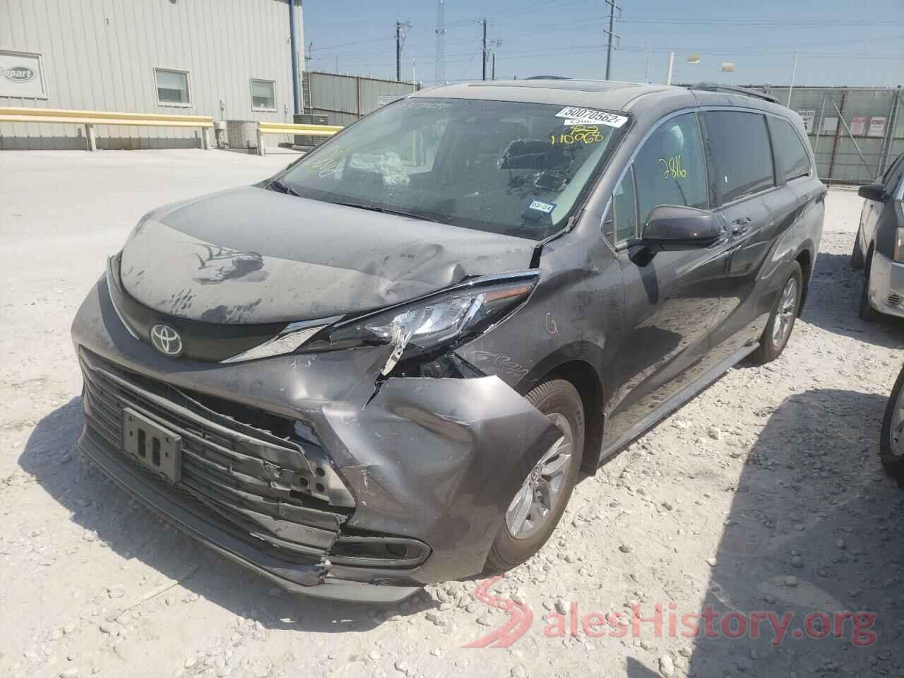 5TDBRKEC2NS110968 2022 TOYOTA SIENNA