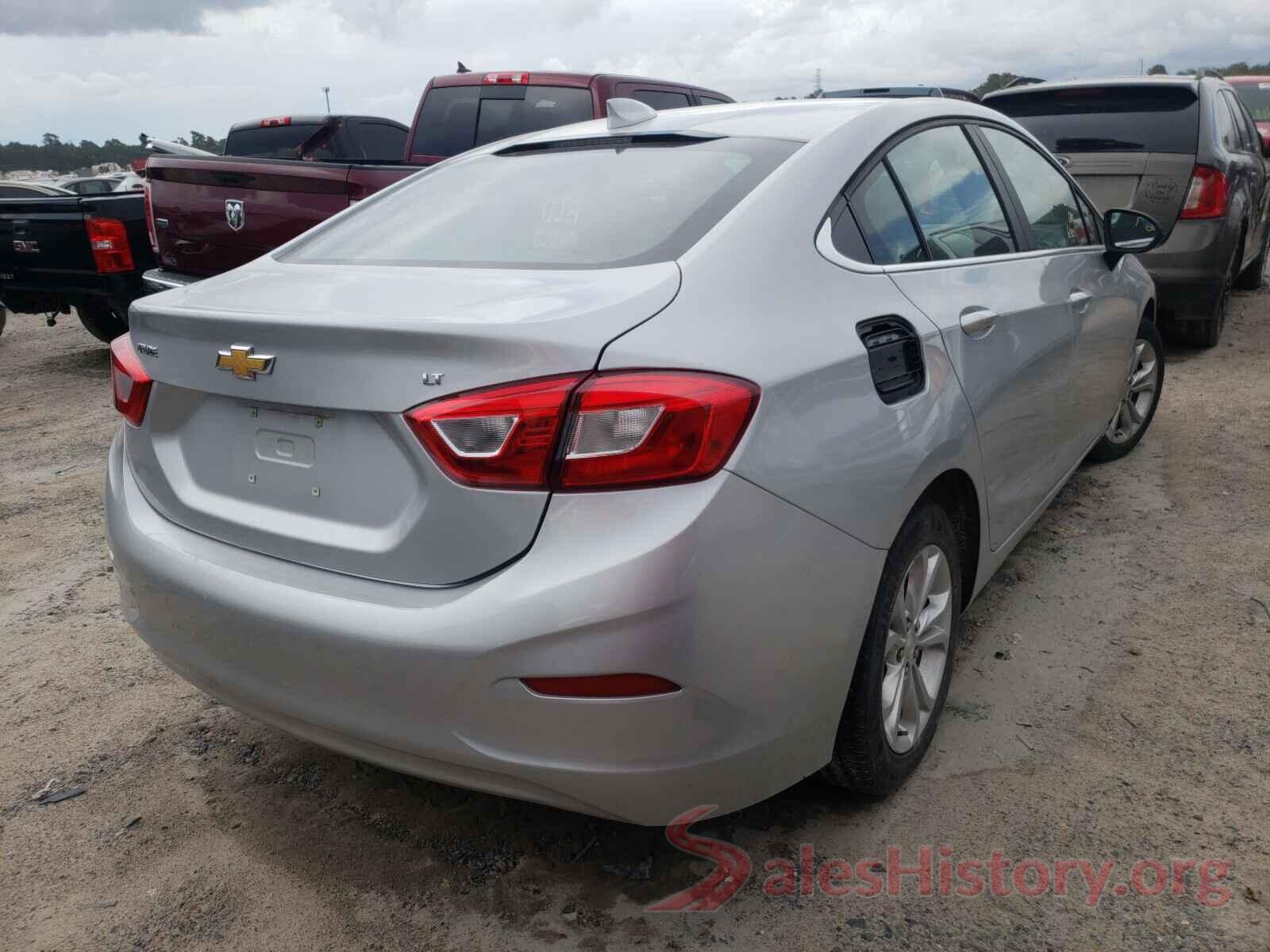 1G1BE5SM0K7113831 2019 CHEVROLET CRUZE