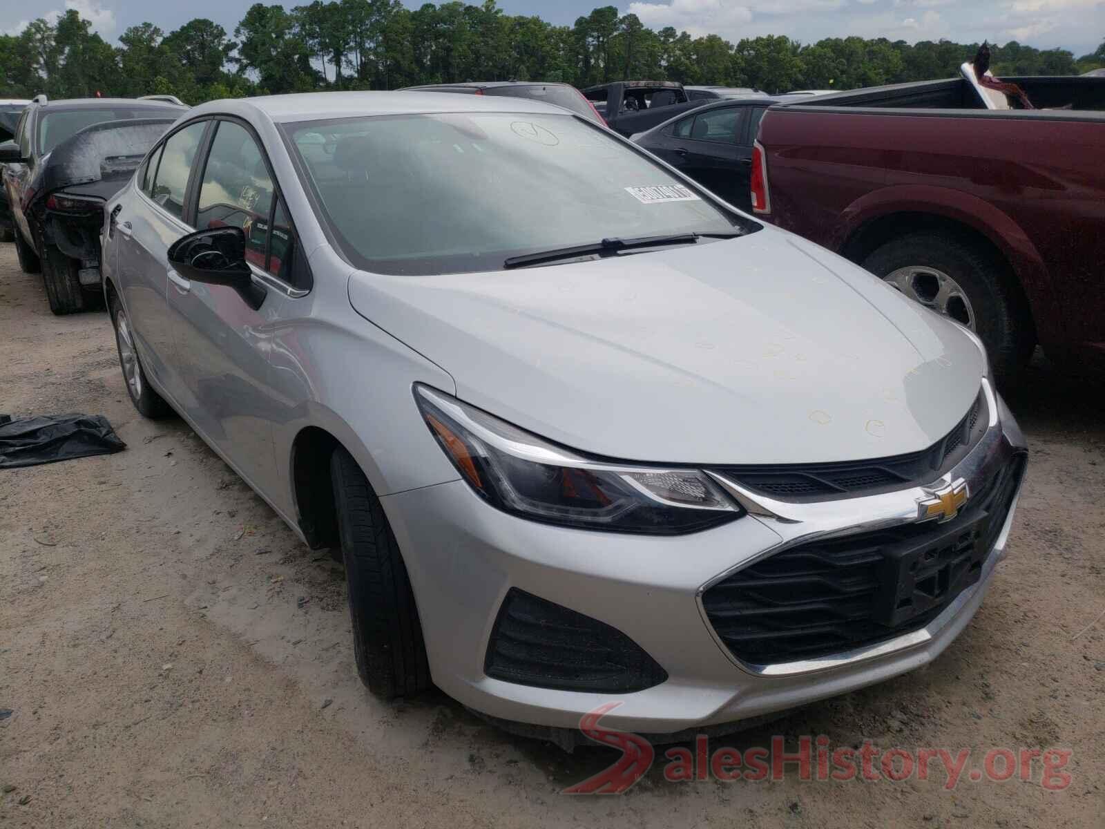 1G1BE5SM0K7113831 2019 CHEVROLET CRUZE