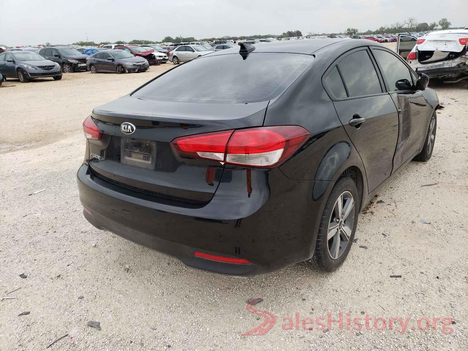 3KPFL4A75JE252694 2018 KIA FORTE