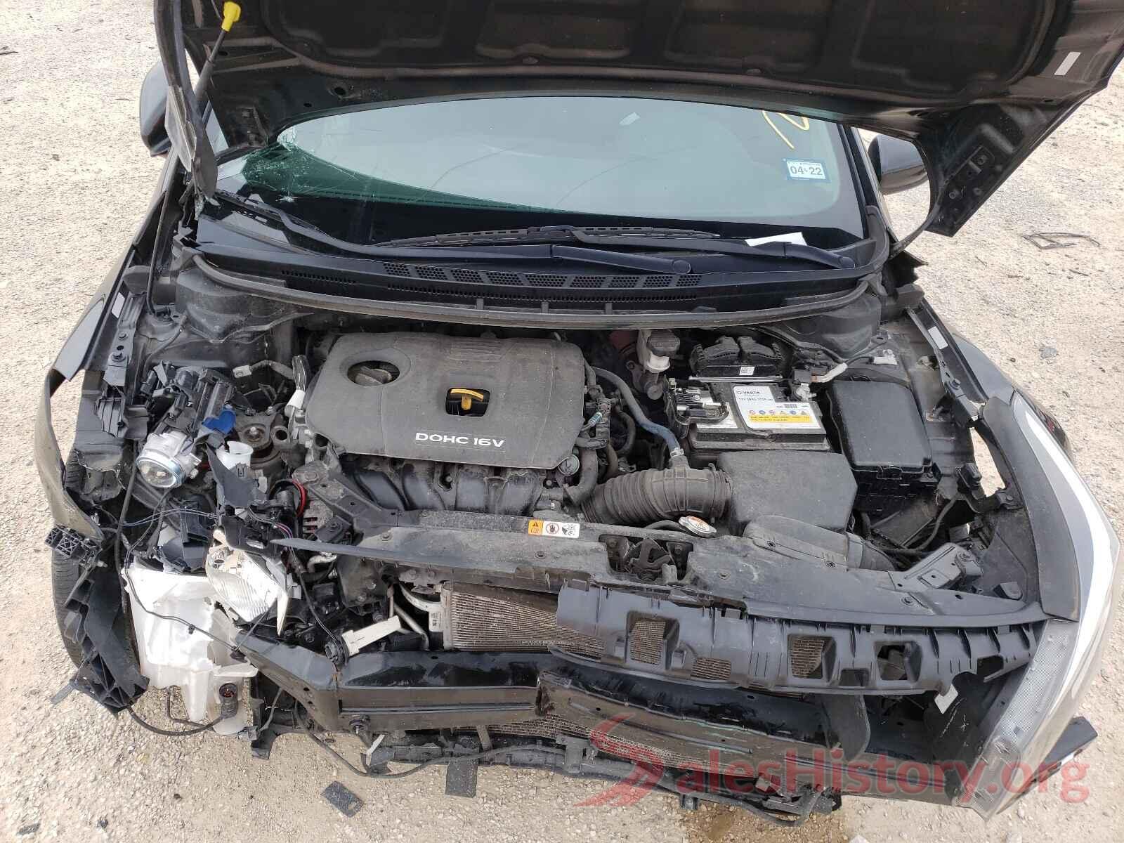 3KPFL4A75JE252694 2018 KIA FORTE