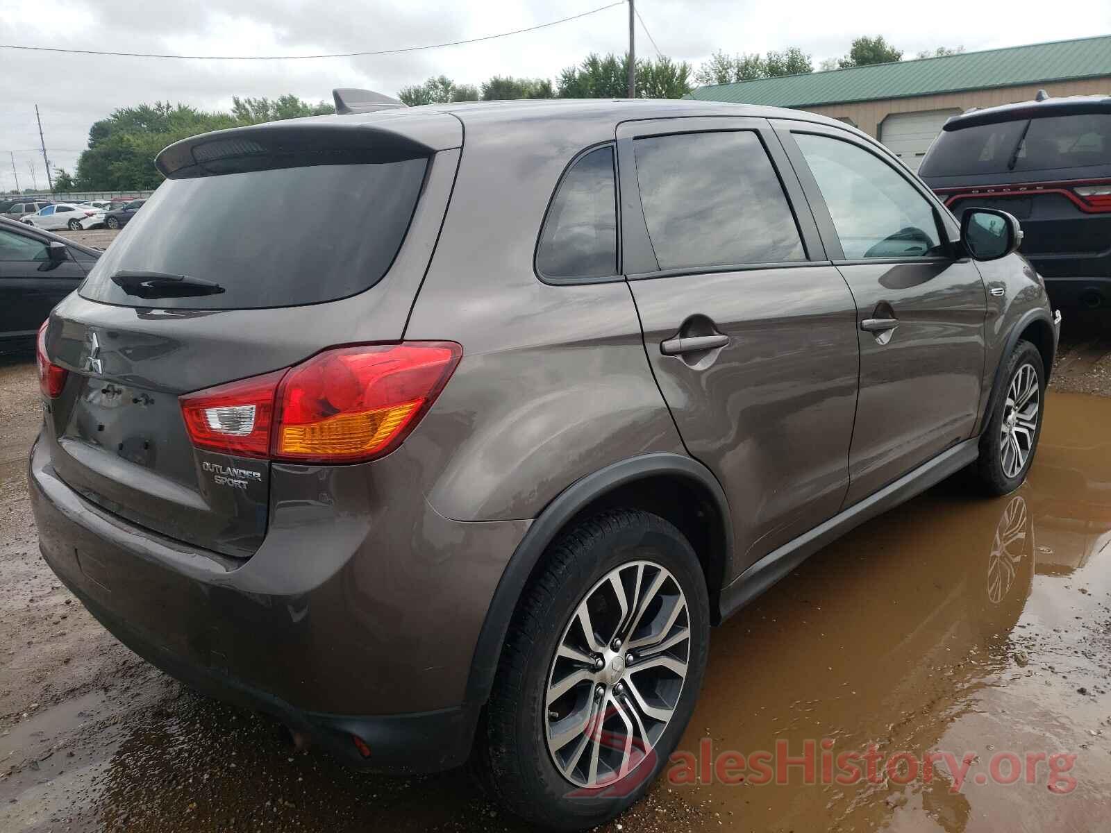 JA4AP3AU4HZ048928 2017 MITSUBISHI OUTLANDER