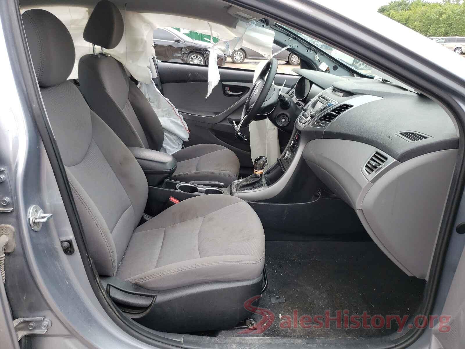 5NPDH4AE5GH703747 2016 HYUNDAI ELANTRA