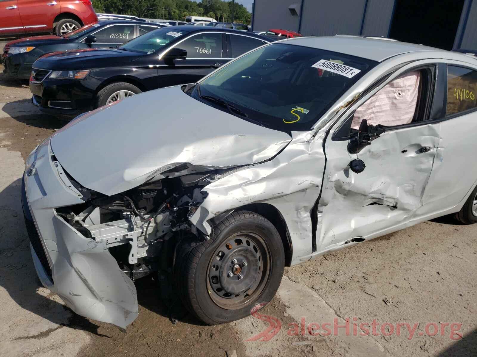 3MYDLBYV0KY528426 2019 TOYOTA YARIS