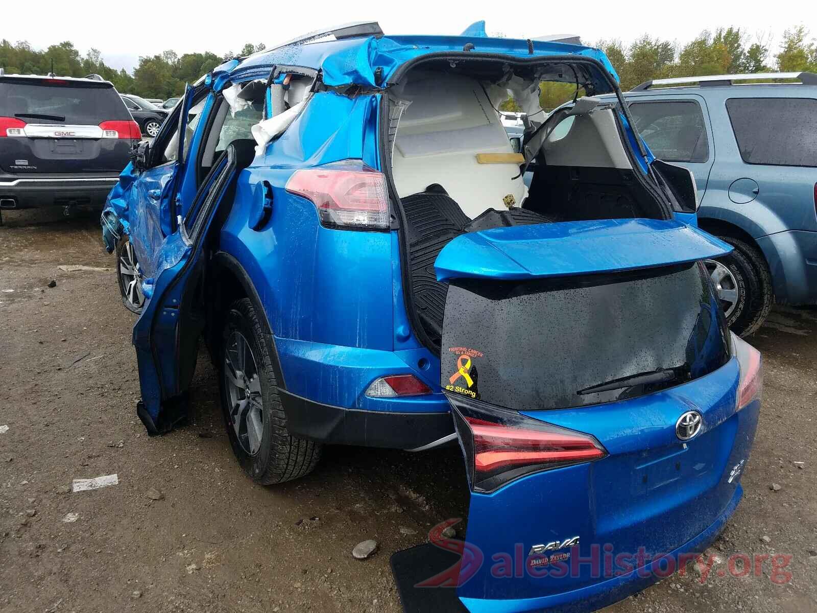 2T3RFREV2JW814890 2018 TOYOTA RAV4