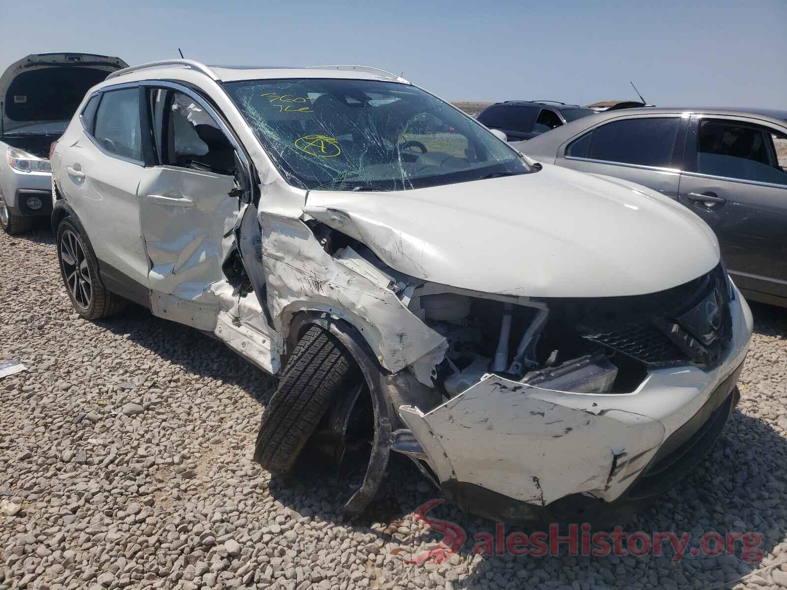 JN1BJ1CR1HW137367 2017 NISSAN ROGUE