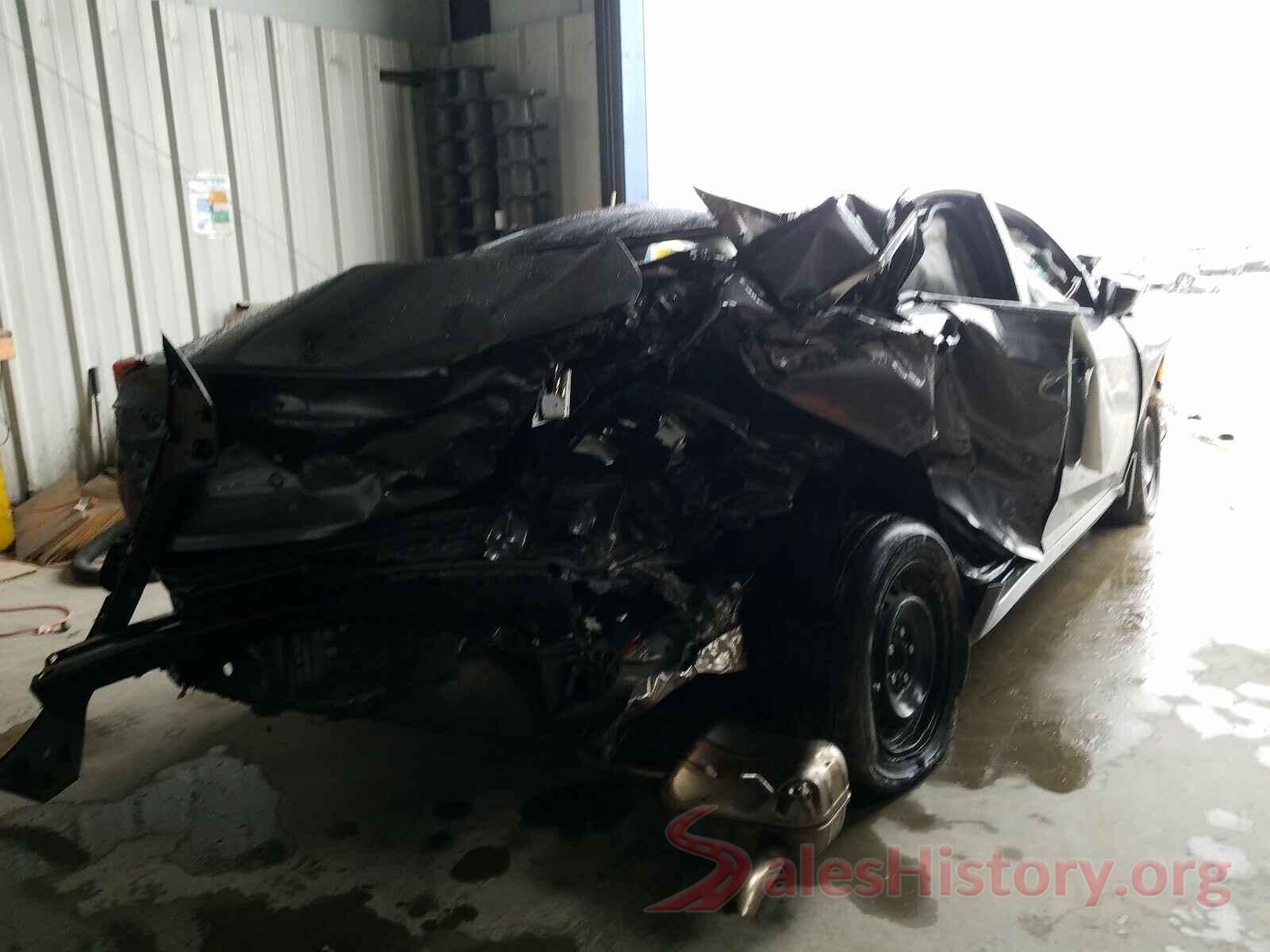 19XFC2F5XJE028137 2018 HONDA CIVIC