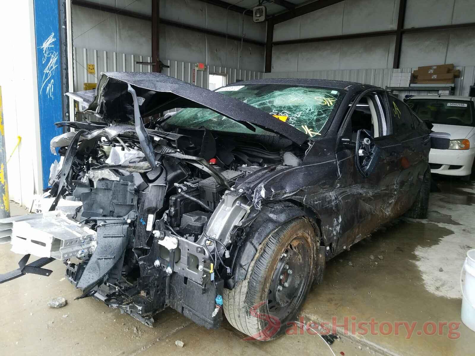 19XFC2F5XJE028137 2018 HONDA CIVIC