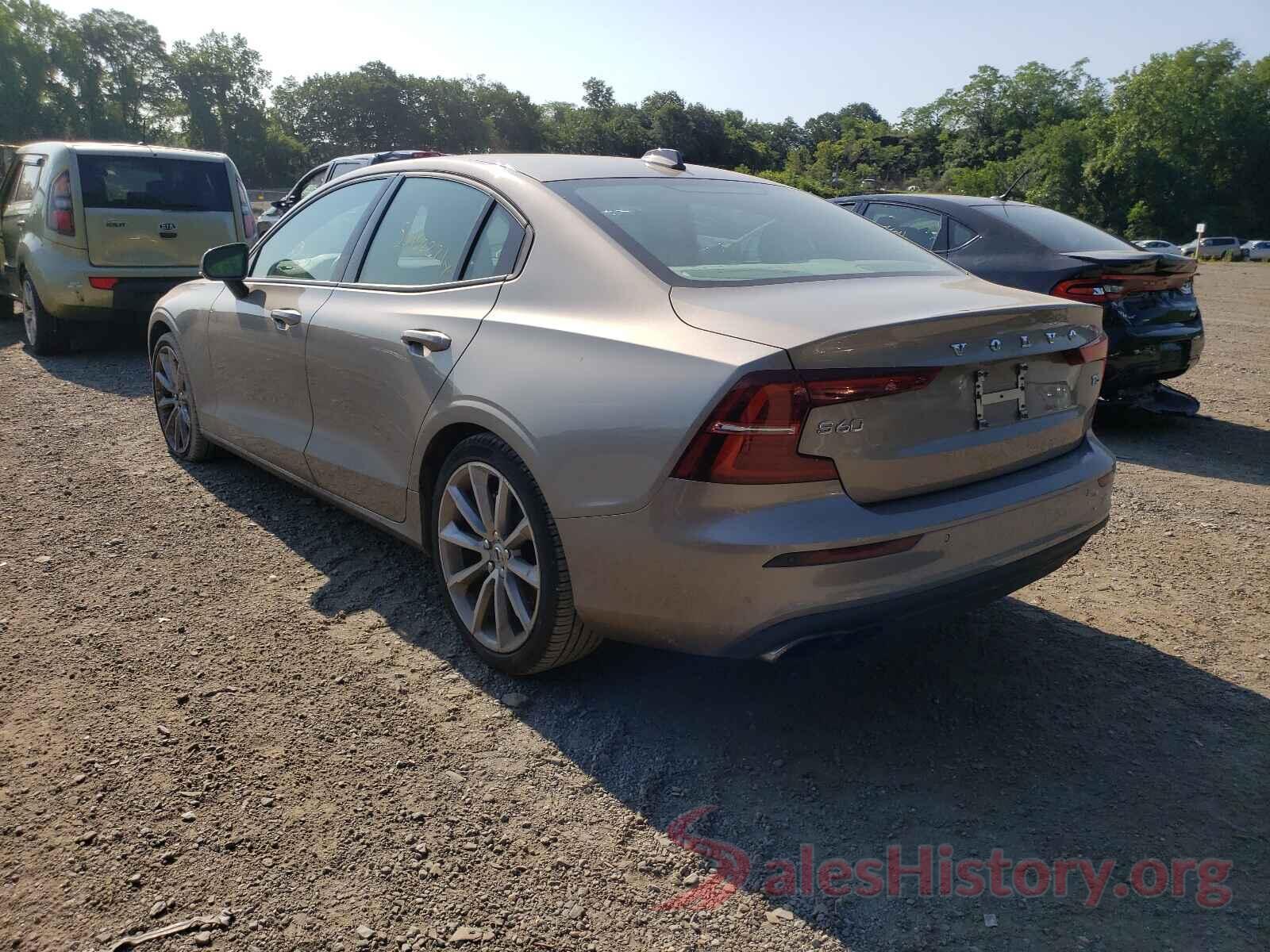 7JR102FKXLG047574 2020 VOLVO S60