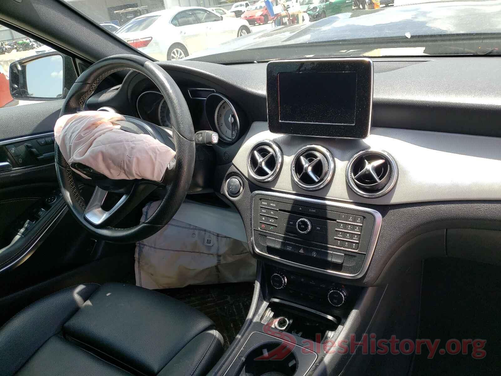 WDCTG4EBXHJ326589 2017 MERCEDES-BENZ GLA-CLASS