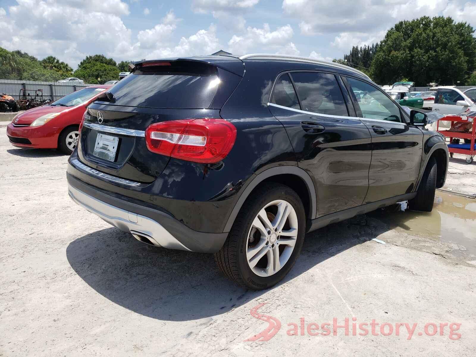 WDCTG4EBXHJ326589 2017 MERCEDES-BENZ GLA-CLASS