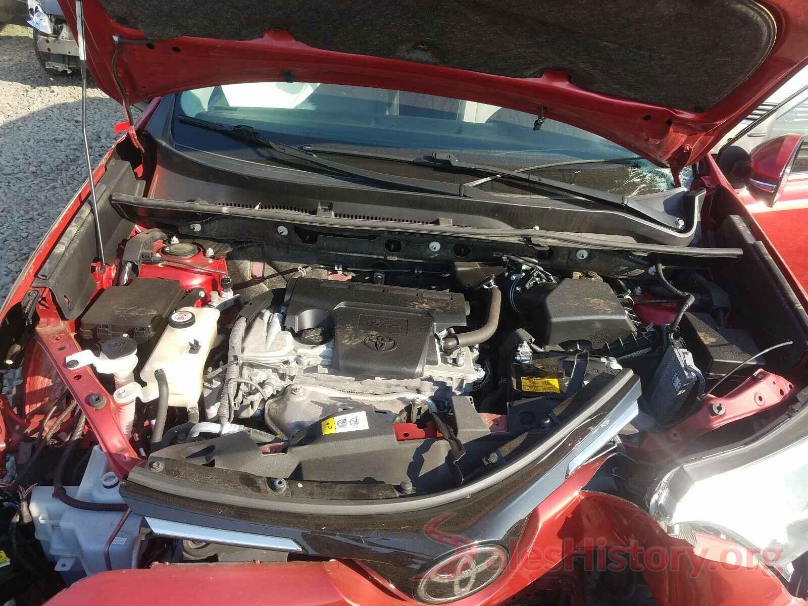 JTMRFREVXHJ105262 2017 TOYOTA RAV4