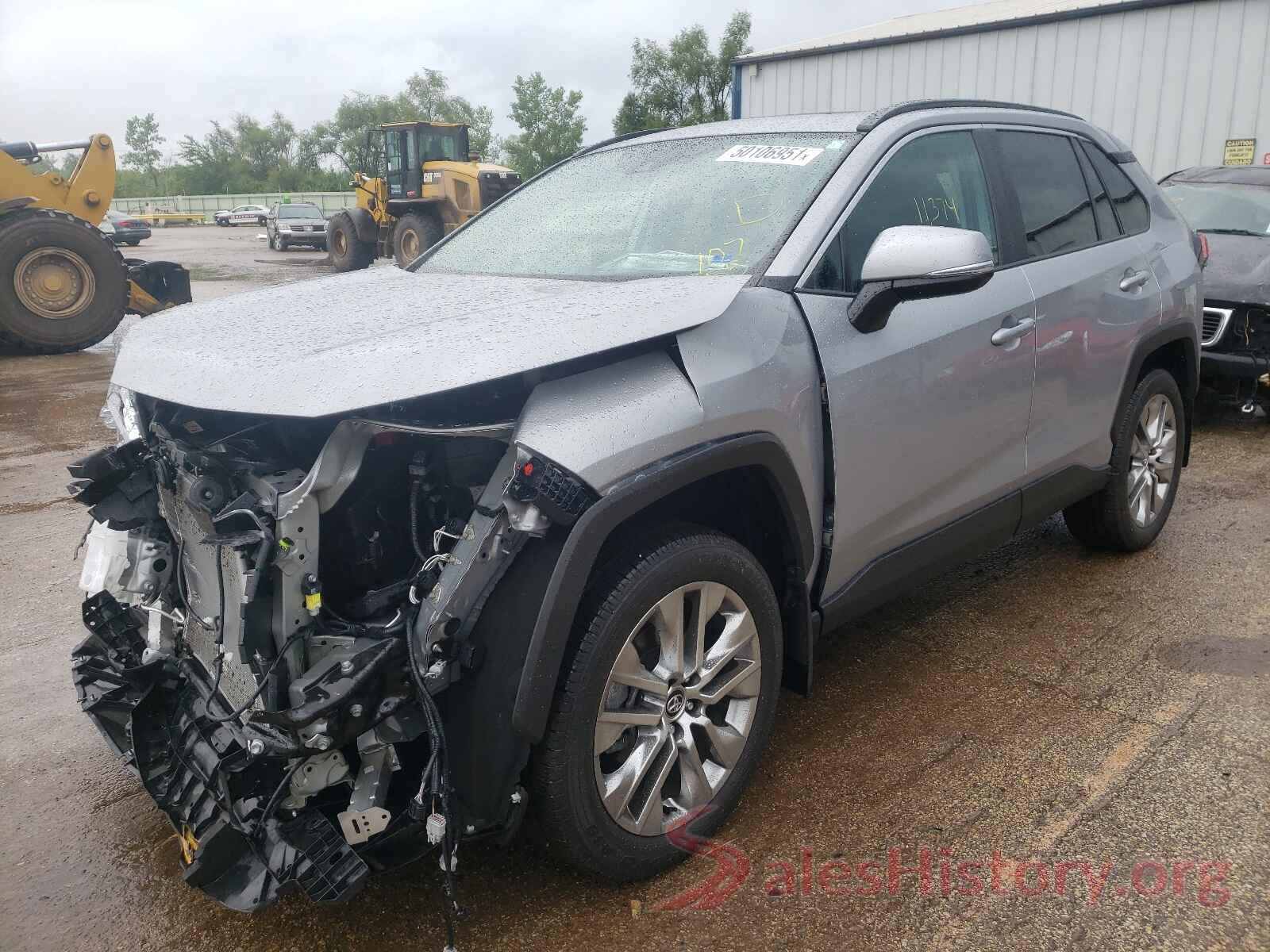 2T3A1RFV8LW107855 2020 TOYOTA RAV4