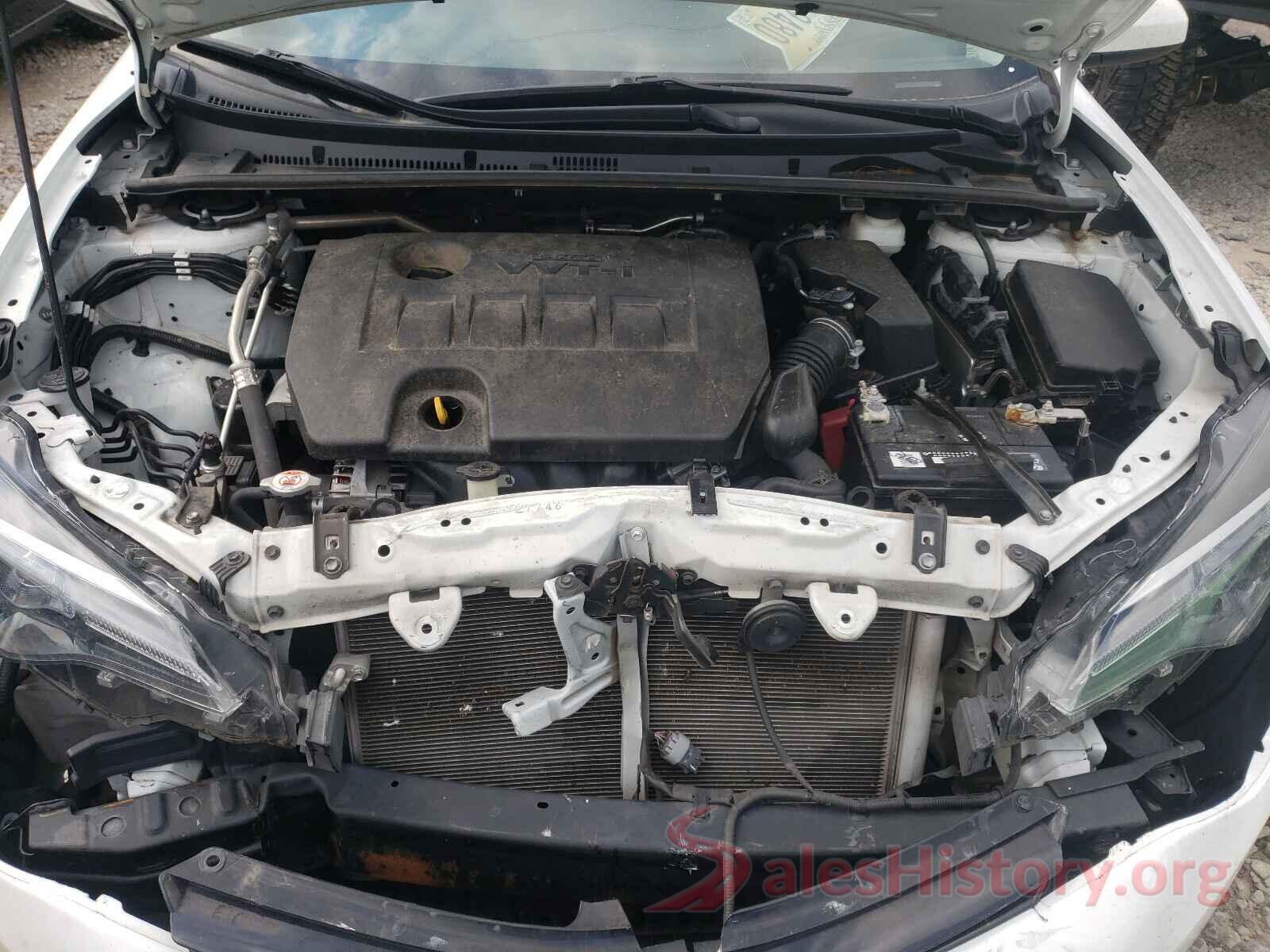 5YFBURHE1JP853113 2018 TOYOTA COROLLA