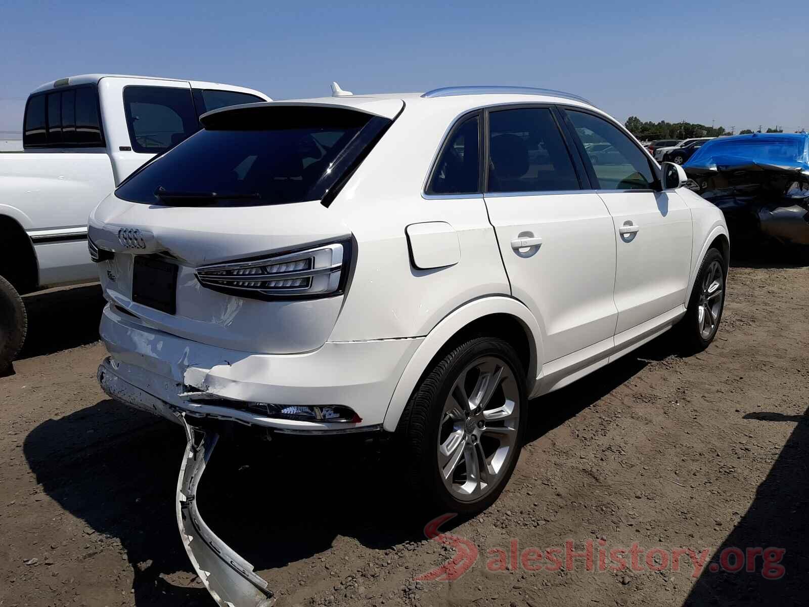 WA1HCCFS0HR009898 2017 AUDI Q3