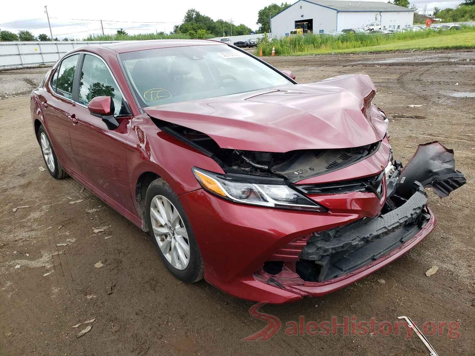 4T1B11HK3JU507403 2018 TOYOTA CAMRY