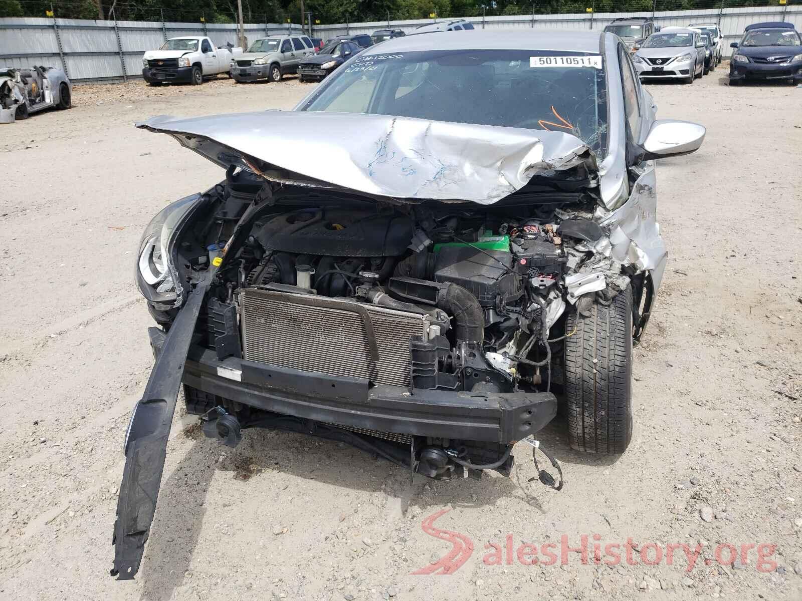 5NPDH4AE2GH735569 2016 HYUNDAI ELANTRA