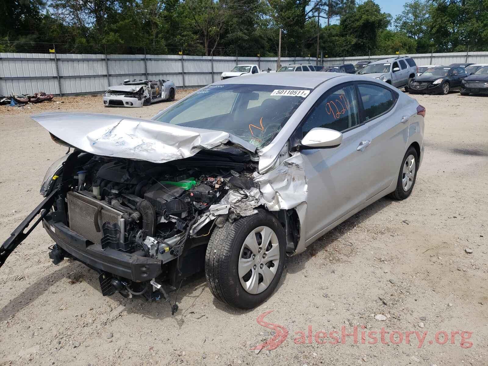 5NPDH4AE2GH735569 2016 HYUNDAI ELANTRA