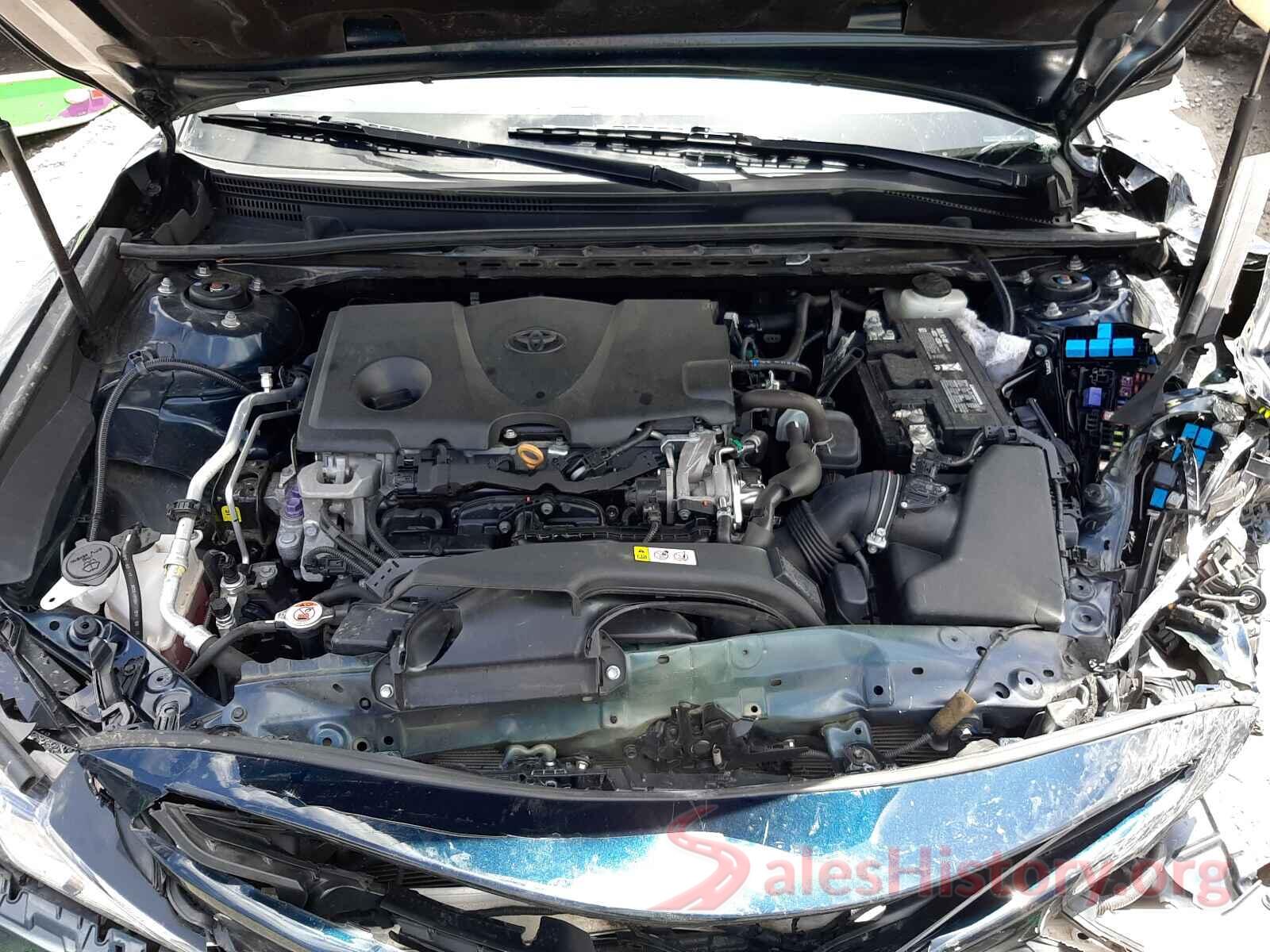 4T1B11HK4JU550518 2018 TOYOTA CAMRY