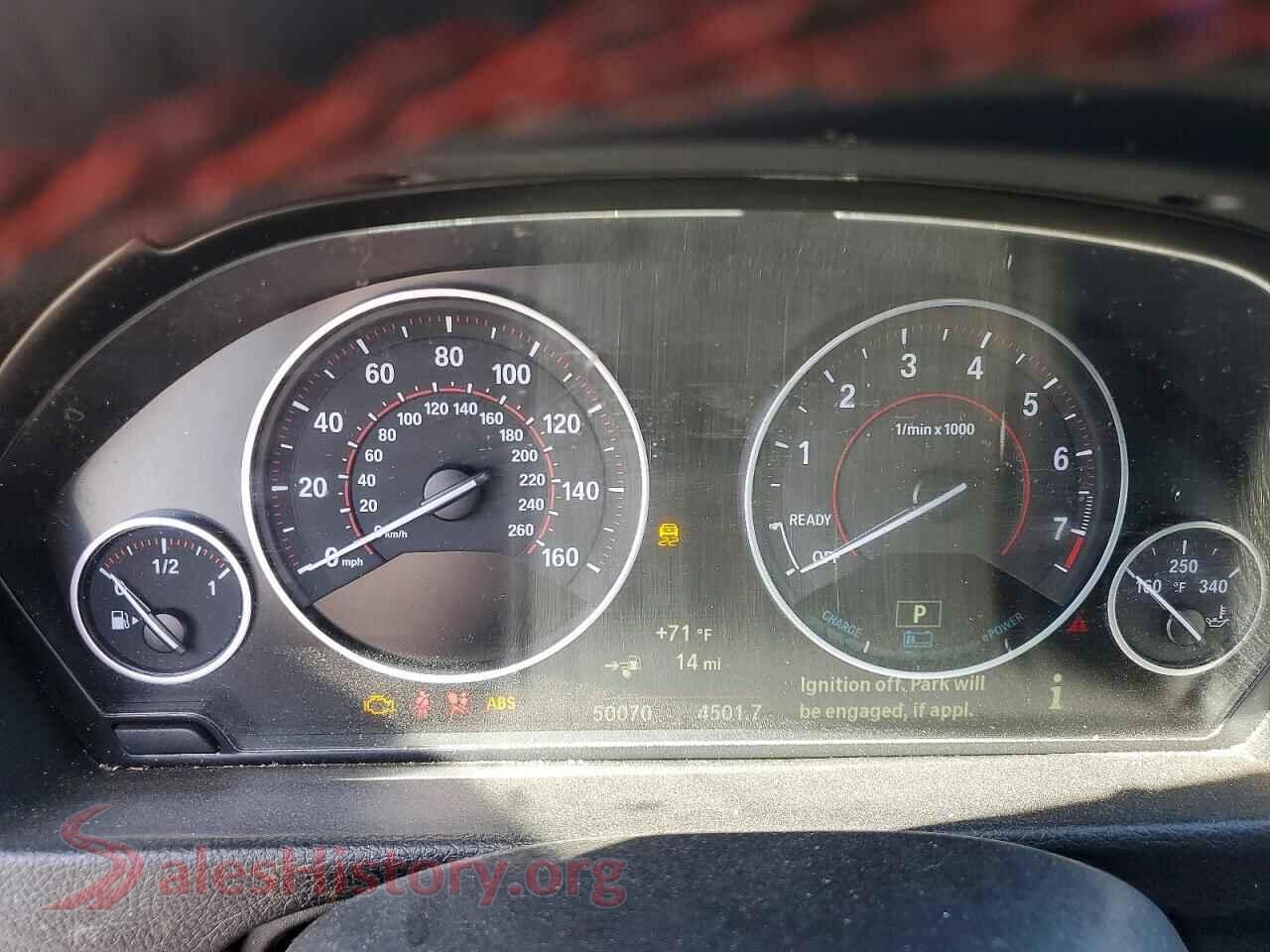 2018 BMW 3 SERIES VIN WBA8E1C5XJA756607, interior center console
