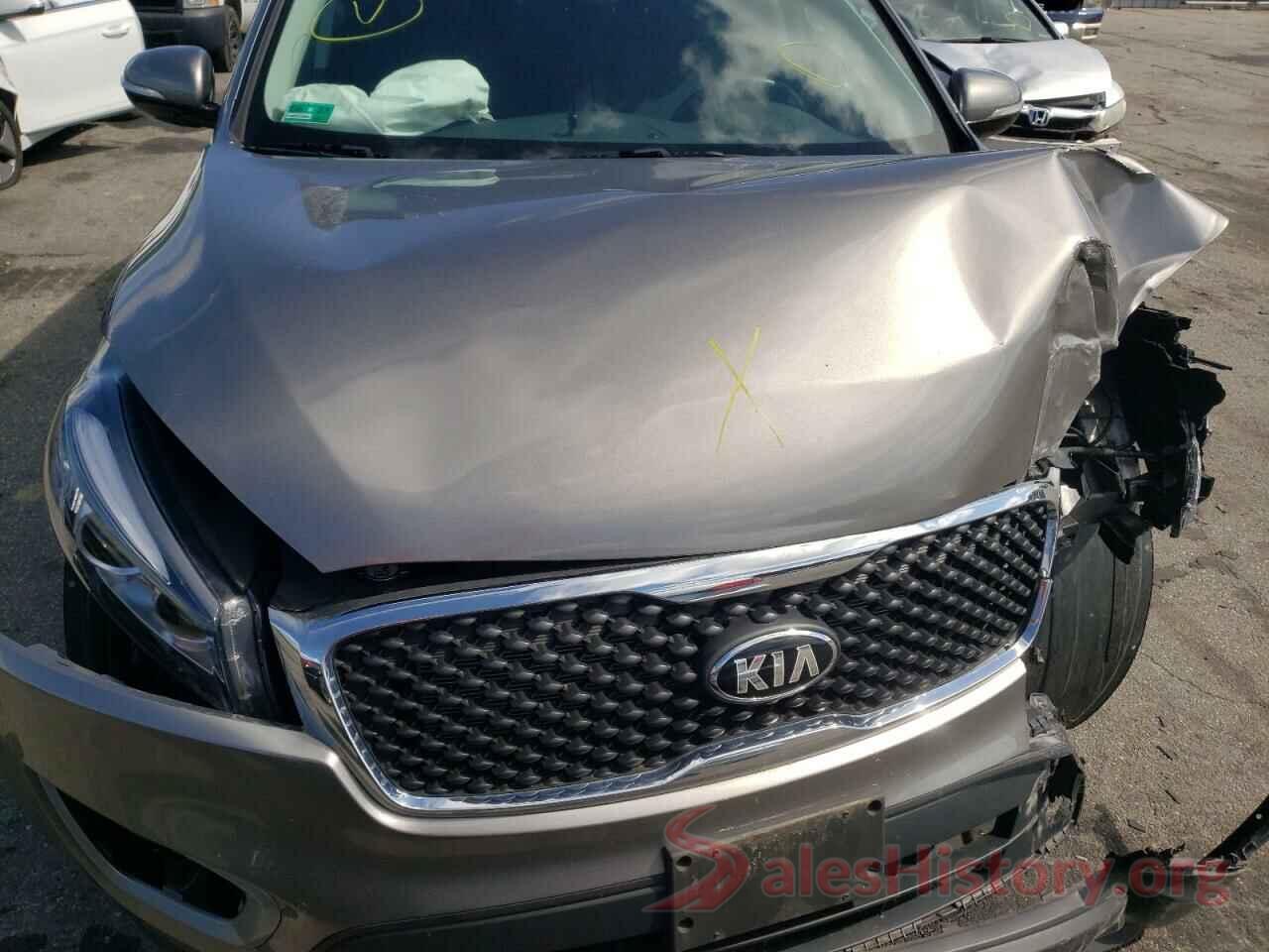 5XYPGDA31JG413325 2018 KIA SORENTO