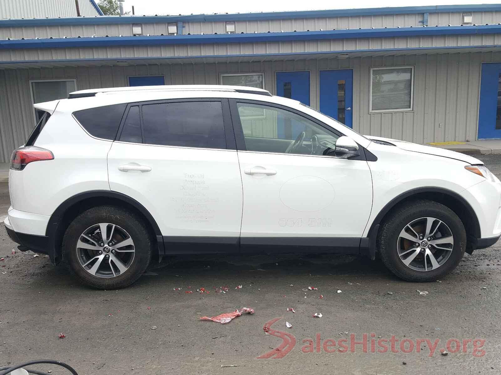 JTMRFREVXGJ101887 2016 TOYOTA RAV4