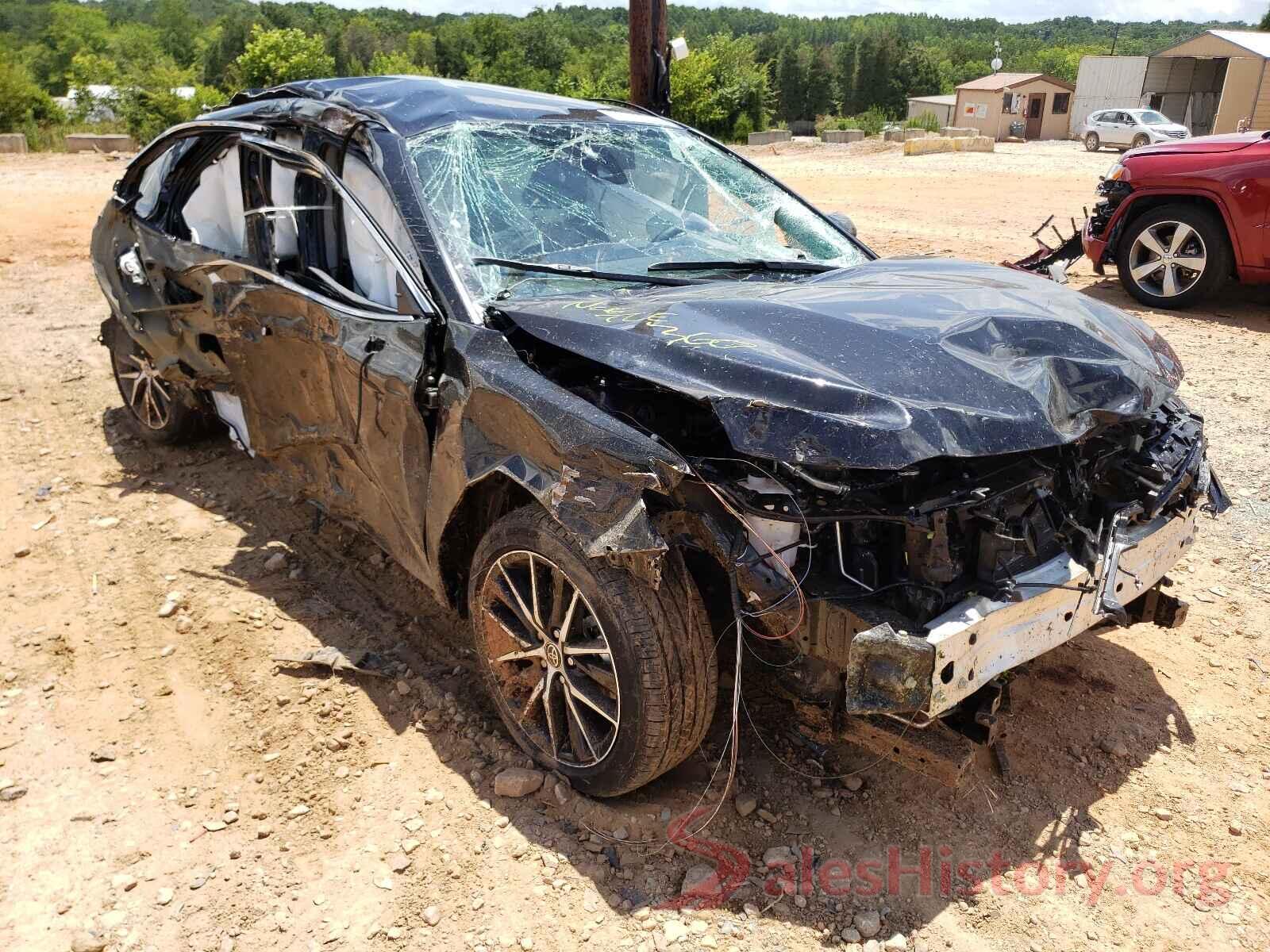 4T1G11AK2MU567662 2021 TOYOTA CAMRY