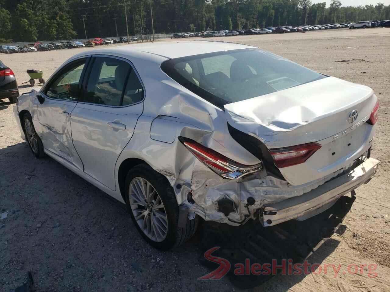 4T1B11HK6JU157541 2018 TOYOTA CAMRY