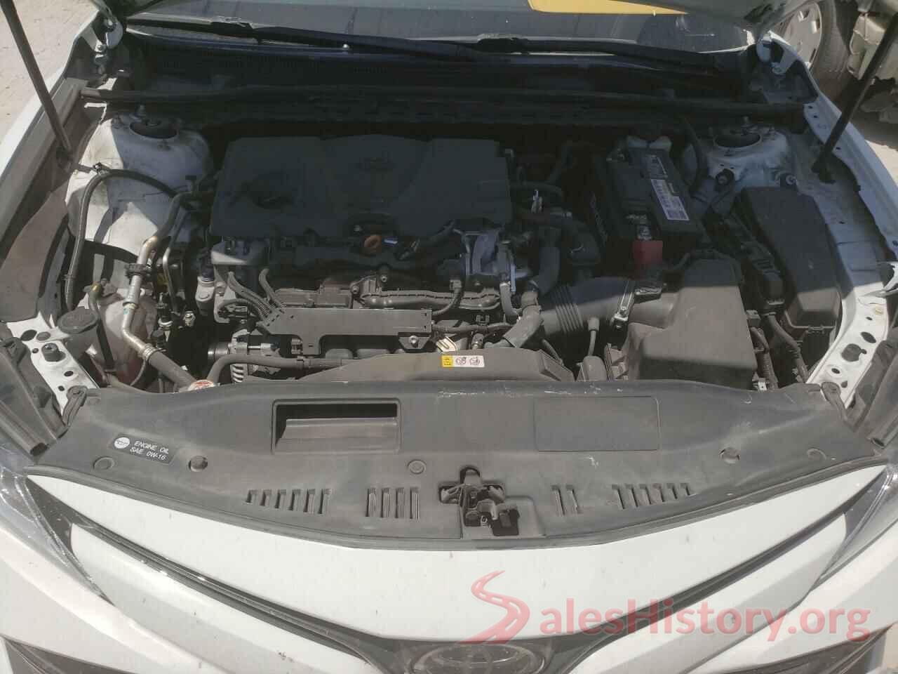 4T1B11HK2JU056142 2018 TOYOTA CAMRY