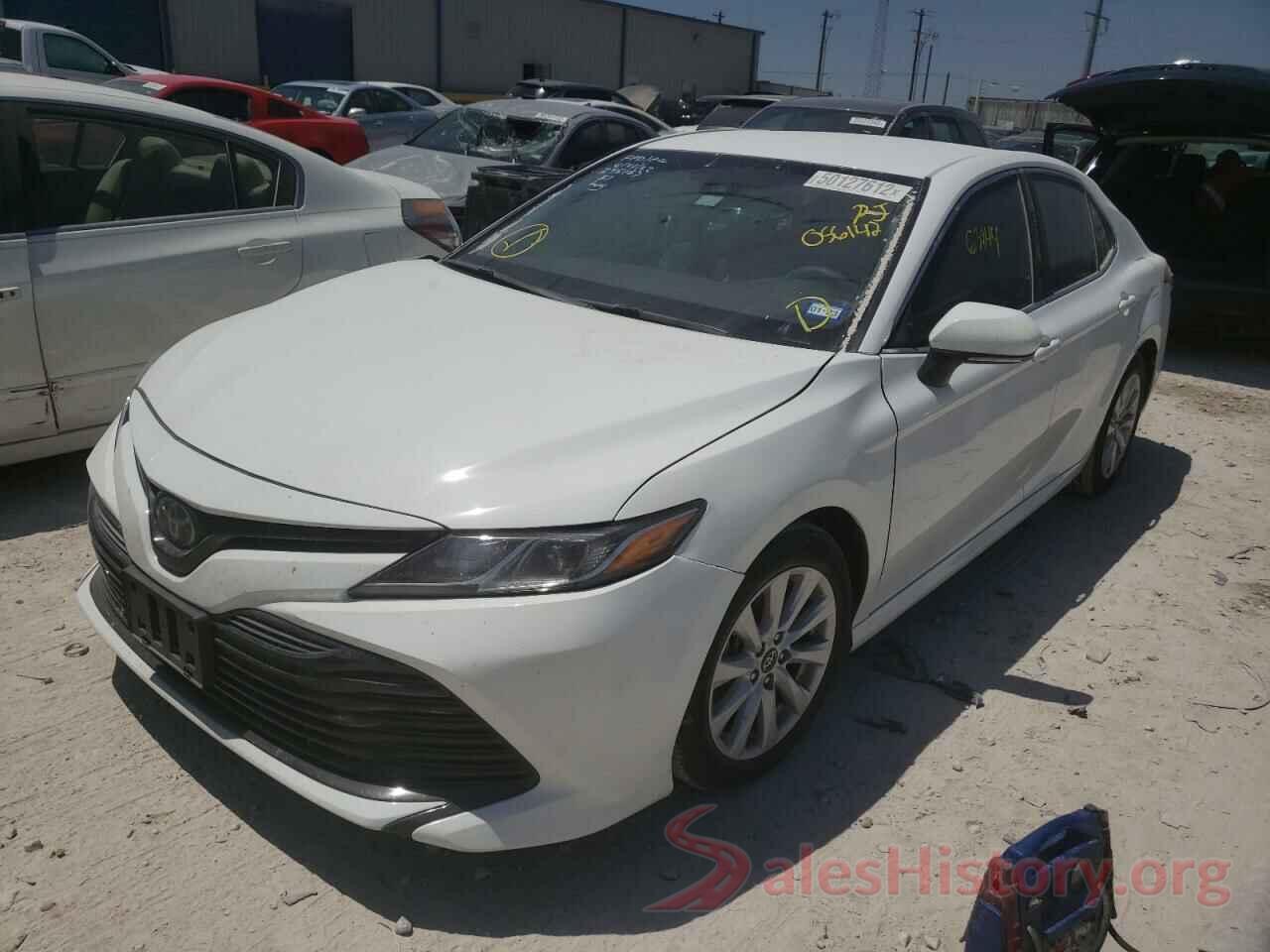 4T1B11HK2JU056142 2018 TOYOTA CAMRY