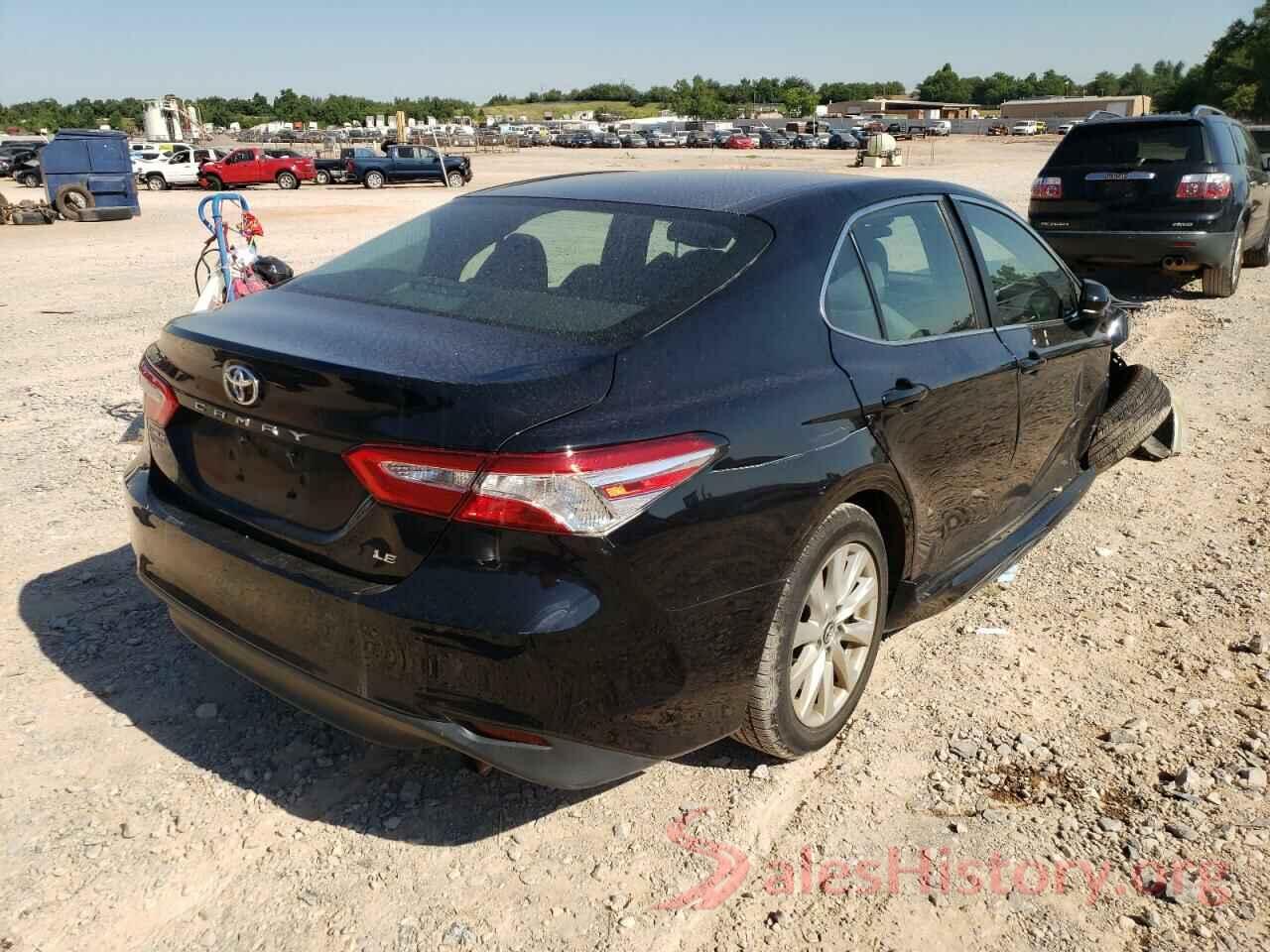 4T1B11HK1JU106559 2018 TOYOTA CAMRY