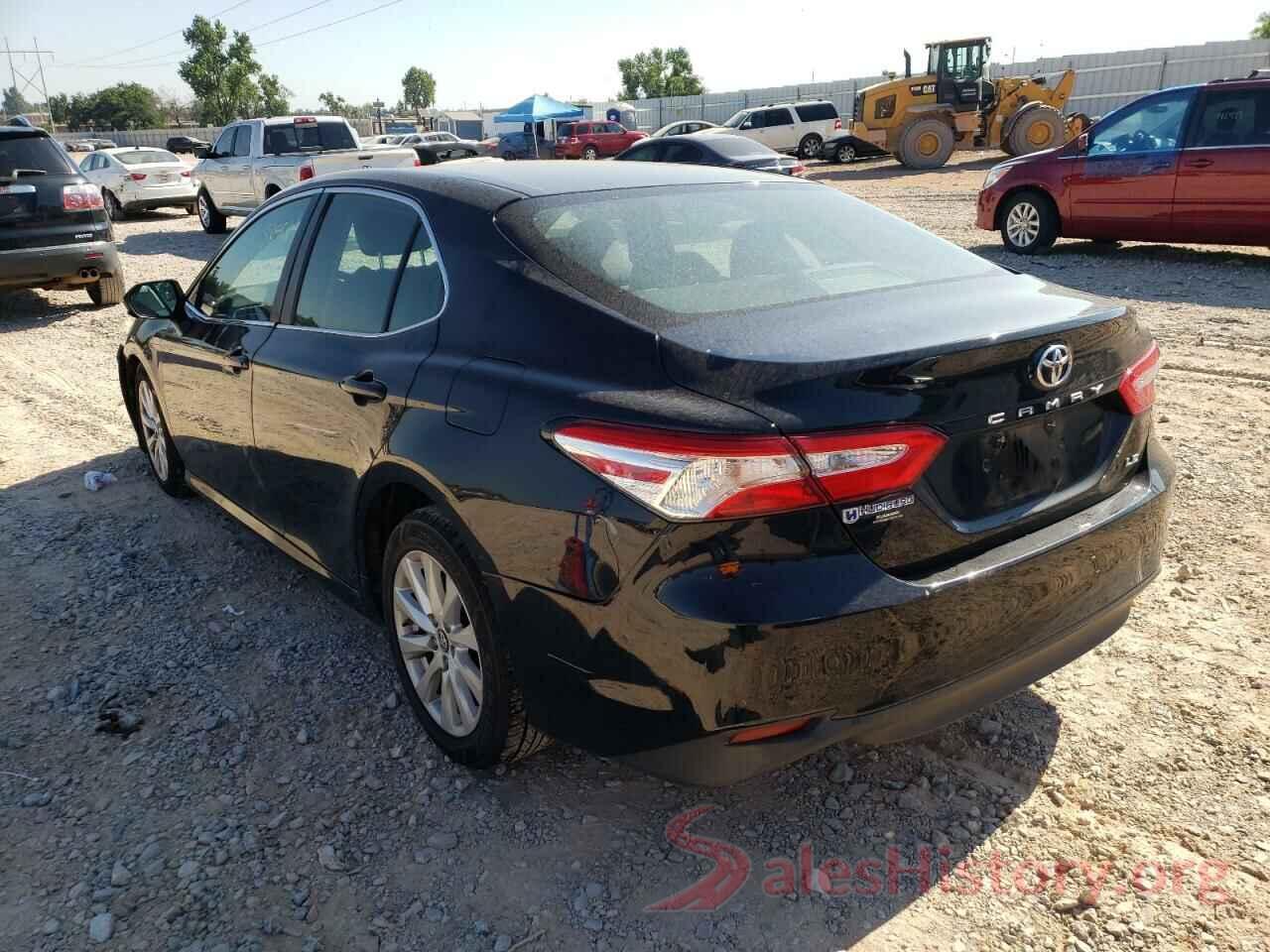 4T1B11HK1JU106559 2018 TOYOTA CAMRY